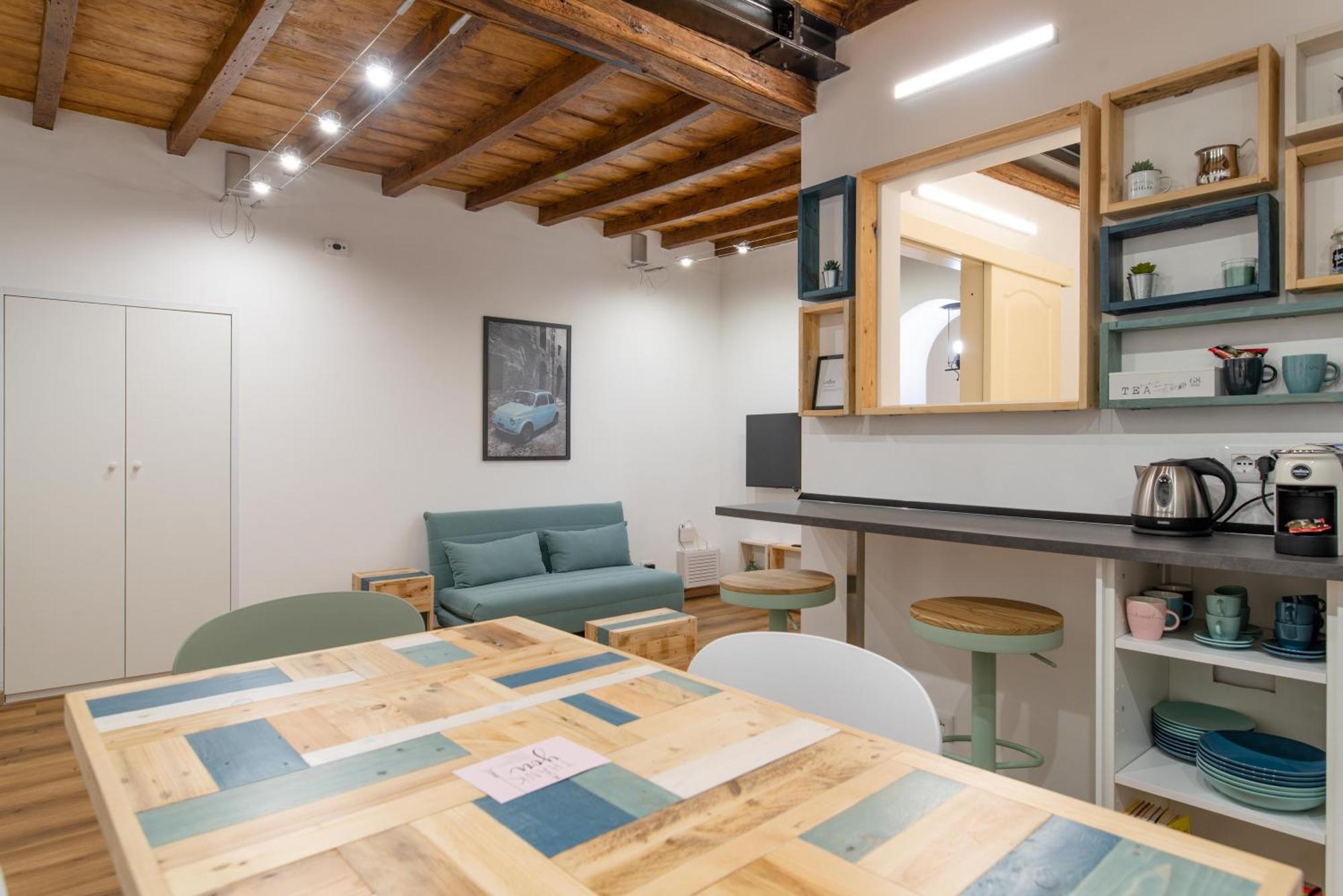 Appartement The Happyhouse, No Lift By Happyhostorino Extérieur photo